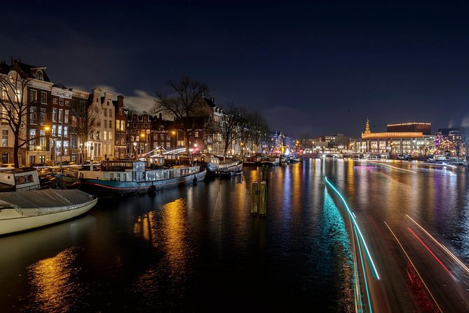 1-Hour Amsterdam Evening Canal Cruise - Audio commentary and the human touch