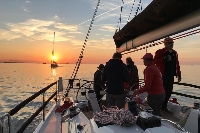 3 hour Sunset Sailing boarding ticket from Wemeldinge (Zeeland) - Setting out from Wemeldinge at 7 p.m.