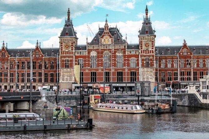 5 hrs Golden Age Amsterdam Private Walking Tour With Local Guide - Why this five-hour route works as a first look at Amsterdam