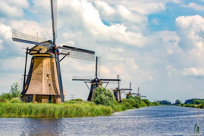 8 hour Walking and Boat Tour to Rotterdam and Kinderdijk - Three hours among Kinderdijk’s 19 windmills