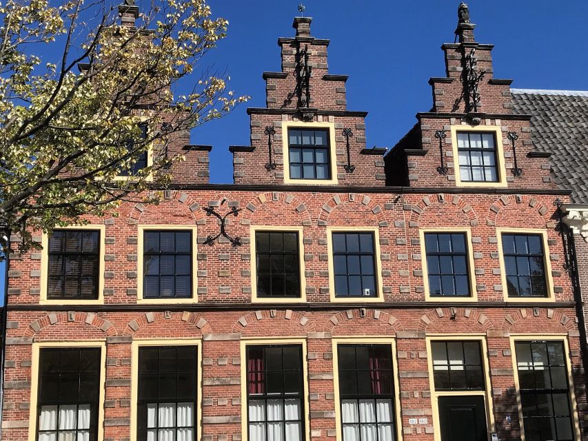 Alkmaar: Small Group City Walking Tour <em>English</em> – Why Alkmaar works so well on foot’ /></p>
<p><p>Alkmaar is a good choice when you want Dutch history without the scale and crowds of Amsterdam. Its center is compact, and the tour uses that well. You are not spending half the morning crossing town between disconnected sights. Instead, the route links streets, canals, monuments, and old defenses into one readable story.</p>
</p>
<p><p>The town’s charm comes from contrast. One moment you are beside a major church or civic building. A few minutes later, you are walking along a quieter lane or near the old walls, with more greenery and fewer people around. That change helps you see Alkmaar as a living town, not just a collection of postcard views.</p>
</p>
<p><p>The tour covers 3 to 4 km, so it is active without being an all-day march. Still, two hours can pass quickly when every stop includes a story. Wear shoes with good support, especially if you are not used to cobbled streets.</p>
</p>
<div class="twil" style="margin: 20px 0; padding: 15px 0;"><p>More walking tours in Netherlands:</p><ul style="margin: 10px 0; padding-left: 0; list-style: none;"><li style="margin: 0 0 12px 0; padding: 0 0 12px 0; border-bottom: 1px solid #FDEBE0; line-height: 1.4;"><a href="https://thenetherlandsexplorer.com/anne-franks-story-guided-walking-tour-through-amsterdam/">Anne Frank’s Story – Guided Walking Tour through Amsterdam</a><br><span style="font-size: 0.82em; color: #456080;"><span style="color: #F2731F;">★</span> 5.0 &nbsp;&middot;&nbsp; 11,619 reviews</span></li><li style="margin: 0 0 12px 0; padding: 0 0 12px 0; border-bottom: 1px solid #FDEBE0; line-height: 1.4;"><a href="https://thenetherlandsexplorer.com/amsterdam-life-of-anne-frank-and-world-war-ii-walking-tour/">Amsterdam: Life of Anne Frank and World War II Walking Tour</a><br><span style="font-size: 0.82em; color: #456080;"><span style="color: #F2731F;">★</span> 4.8 &nbsp;&middot;&nbsp; 10,467 reviews</span></li><li style="margin: 0; padding: 0; border-bottom: none; line-height: 1.4;"><a href="https://thenetherlandsexplorer.com/absolutely-amsterdam-the-essential-introductory-walking-tour/">Absolutely Amsterdam – the Essential Introductory Walking Tour</a><br><span style="font-size: 0.82em; color: #456080;"><span style="color: #F2731F;">★</span> 5.0 &nbsp;&middot;&nbsp; 3,629 reviews</span></li></ul></div><h2>Meeting the guide at the Great St. Lawrence Church</h2>
<p><img width="853" height="640" decoding="async" src=