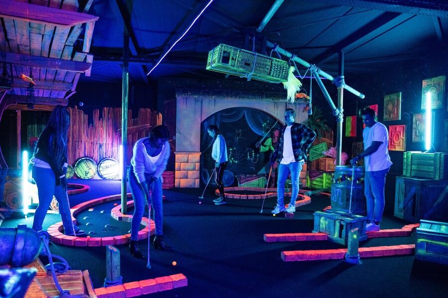 Aloha Amsterdam: 12-Hole Glow-in-the-Dark Mini-Golf - Practical booking advice