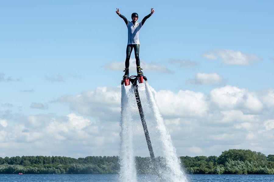 Alphen aan den Rijn: 15-Minute Flyboard Experience - Your 15 minutes above the water