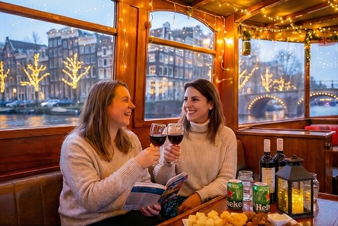 Amsterdam 1-Hour Canal Cruise With Live Guide - Why an Amsterdam canal cruise is worth one hour