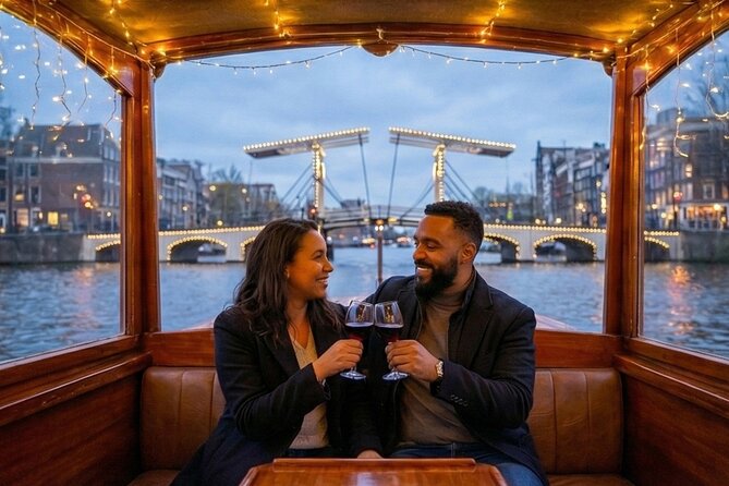 Amsterdam 1-Hour Canal Cruise With Live Guide - Leidseplein and the city’s evening side