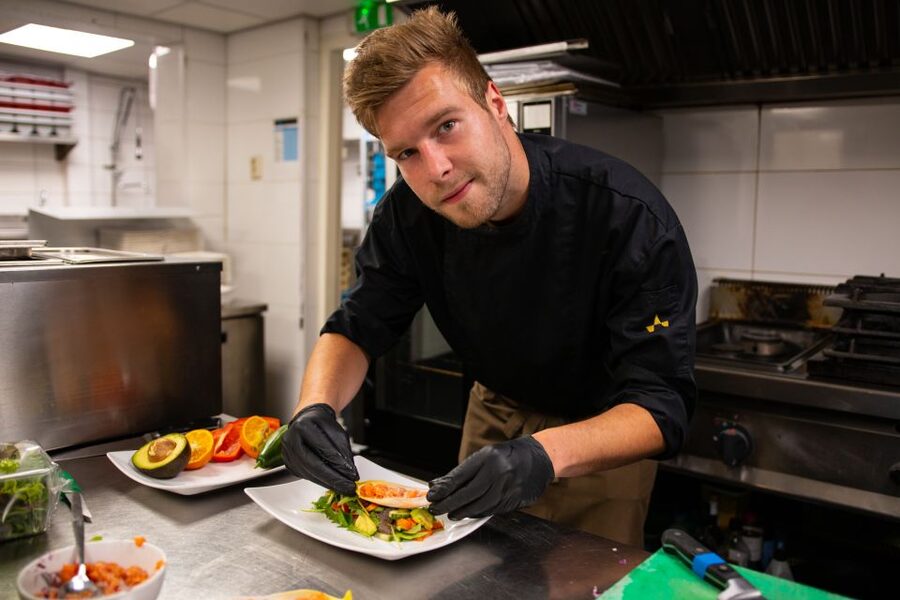 Amsterdam: 3 Course Dinner in the Dark - What arrives on the three-course menu