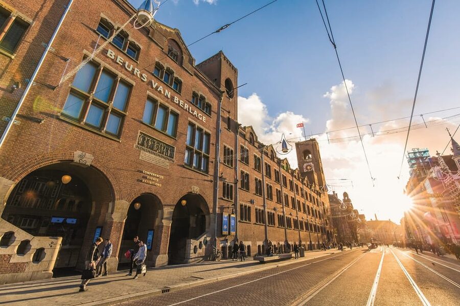 Amsterdam: 3-Hour Private Bike Tour of the City Center - Is $185 per person a fair price?