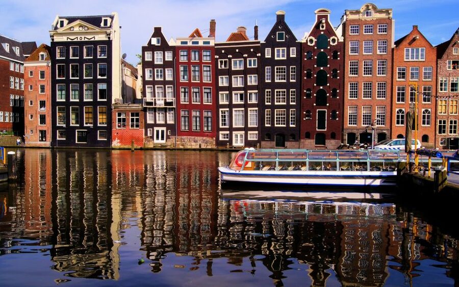 Amsterdam: 3-Hour Private Highlights City Tour by Minivan - Crossing the IJ River for modern Amsterdam