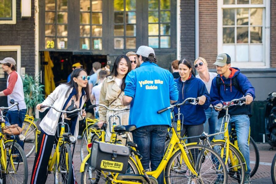 Amsterdam: 3h E-Bike Tour with break - Why an e-bike is a smart way to meet Amsterdam