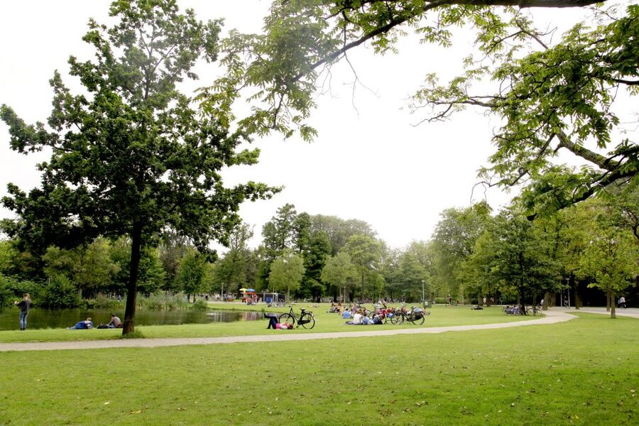 Amsterdam: 3h E-Bike Tour with break - Anne Frank House and the weight of the route