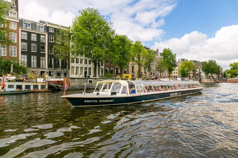 Amsterdam: 75 Minute City Canal Cruise with Audio Guide - Choosing your seat and departure time