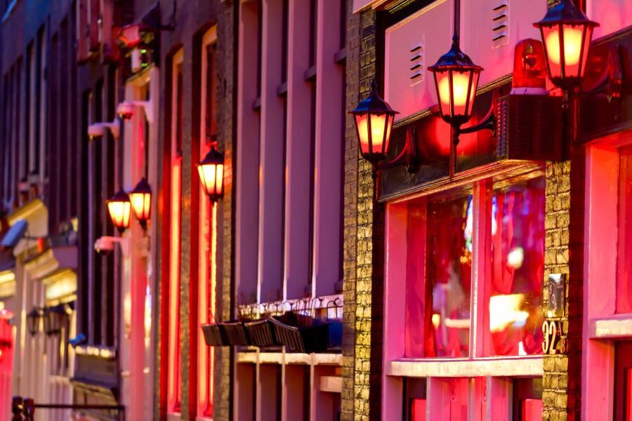 Amsterdam: After Dark Red Light District Tour - Key points at a glance