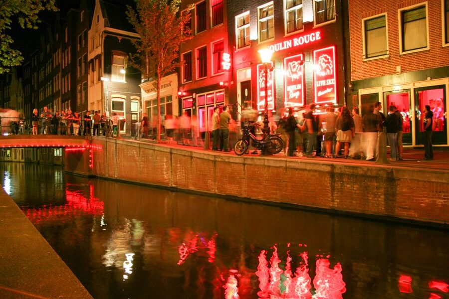 Amsterdam: After Dark Red Light District Tour - What this Red Light District walk is really about
