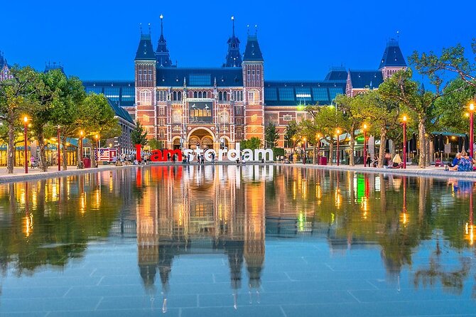 Amsterdam Airport Schiphol (AMS) Private Transfer to Amsterdam - Finding the driver at Schiphol