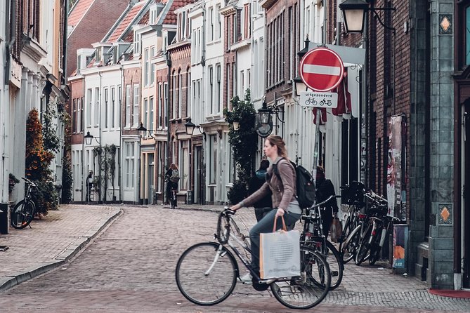 Amsterdam Airport Schiphol & Amsterdam City to Utrecht - What the $110.54 price really buys