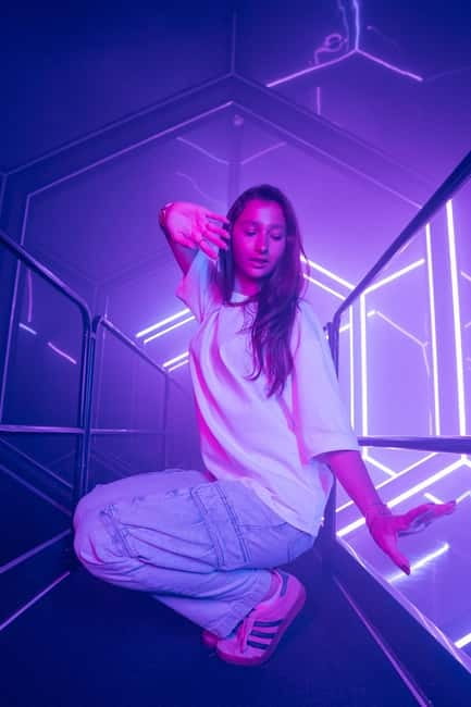 Amsterdam: AMAZE Immersive Audiovisual Experience Ticket - The final dancing room and the AMAZE Lounge