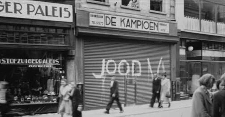 Amsterdam: Anna Frank and World War II History Walking Tour - Key points at a glance
