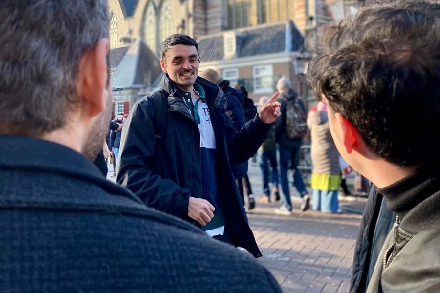Amsterdam: Anne Frank Guided Small Group Walking Tour - The Anne Frank Monument and the final approach