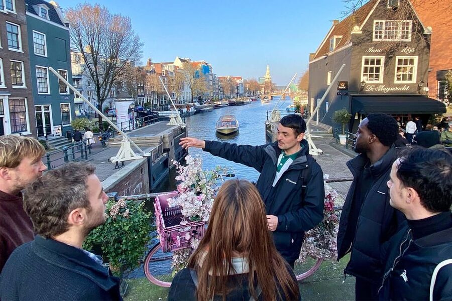 Amsterdam: Anne Frank Guided Small Group Walking Tour - Anne Frank House tickets require separate planning
