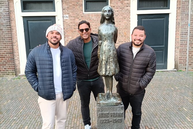 Amsterdam: Anne Frank Small Group Walking Tour - Reaching Anne Frank House at Prinsengracht