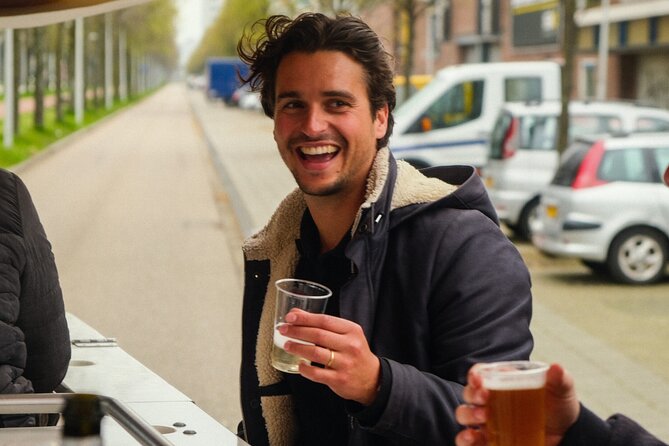 Amsterdam Beer Bike Blast Private Tour - With Beer On Tap - Games and guides make the difference