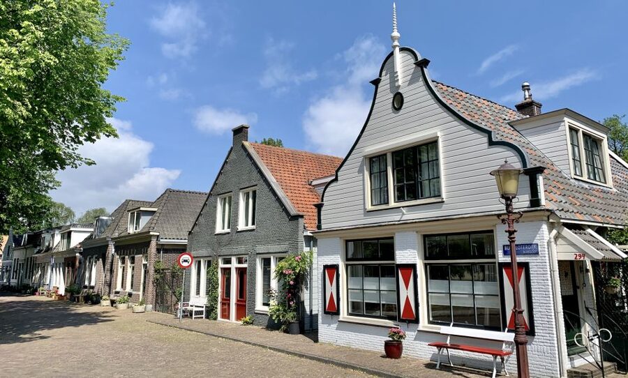 Amsterdam: Bike Tour (Noord) in German or English - W.H. Vliegenbos, Amsterdam’s wooded pause