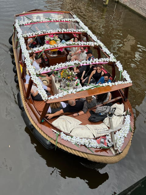 Amsterdam: Boat Tour with Optional Unlimited Drinks - What the $23 Price Really Buys