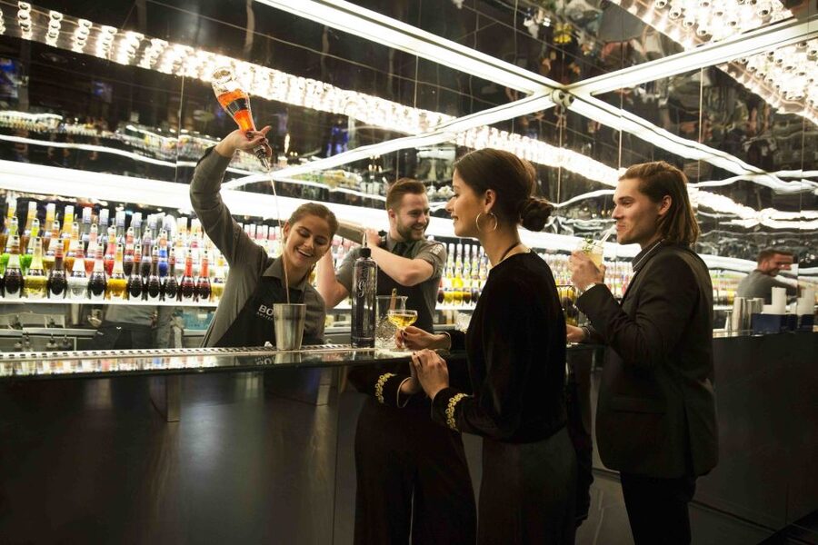 Amsterdam: Bols Cocktail Experience and Cocktail Workshop - Timing your visit in Amsterdam