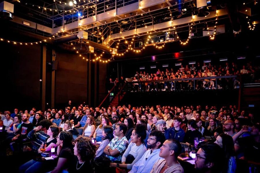 Amsterdam: ‘Boom Chicago’ English Comedy Show - Booking, cancellation, and access