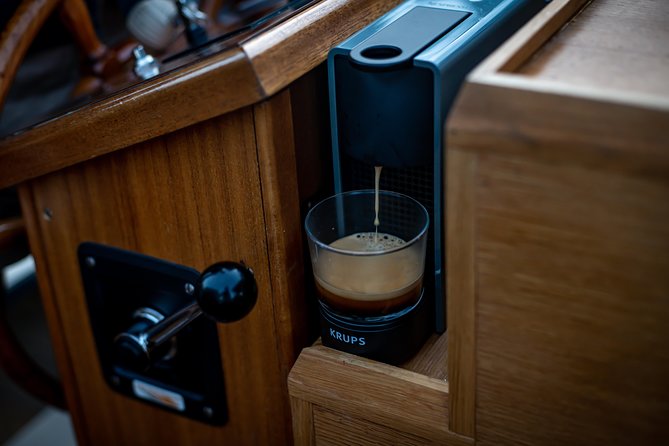 Amsterdam Breakfast Cruise on Private Luxury Boat - Is $356.23 Per Person Good Value?