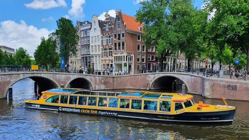 Amsterdam: Canal Cruise from Anne Frank Museum - The first canals: Nine Streets and Herengracht