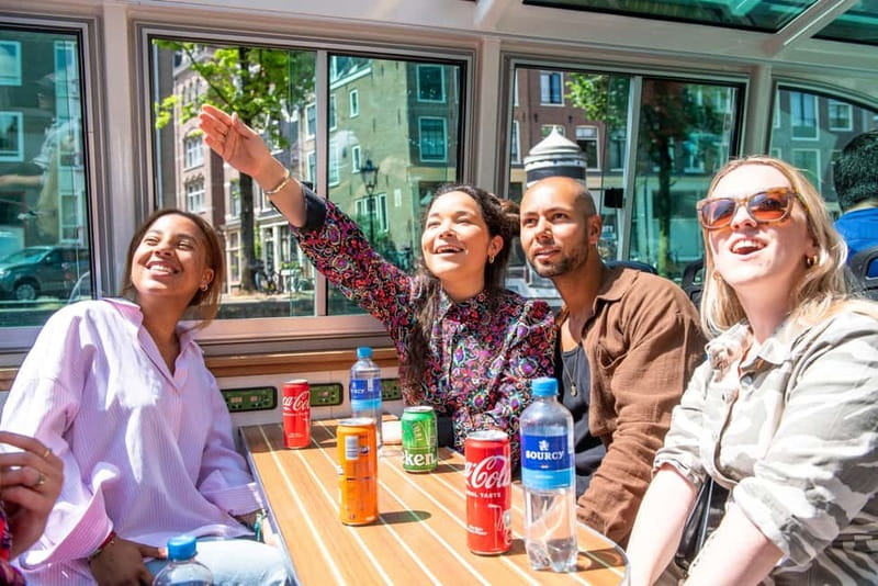 Amsterdam: Canal Cruise from Anne Frank Museum - What the heated boat is like