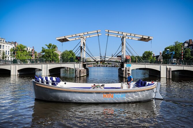 Amsterdam Canal Cruise in Open Boat with Unlimited Drinks Option - Should you book the Amsterdam open-boat cruise?