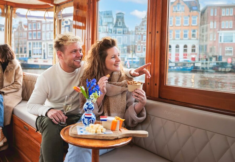 Amsterdam: Canal Cruise with Bubbles & Bites - The Jordaan and the city’s old waterways