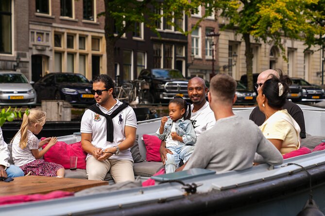 Amsterdam Canal Cruise with Dutch Pancakes and Drinks - Why Amsterdam looks different from the water