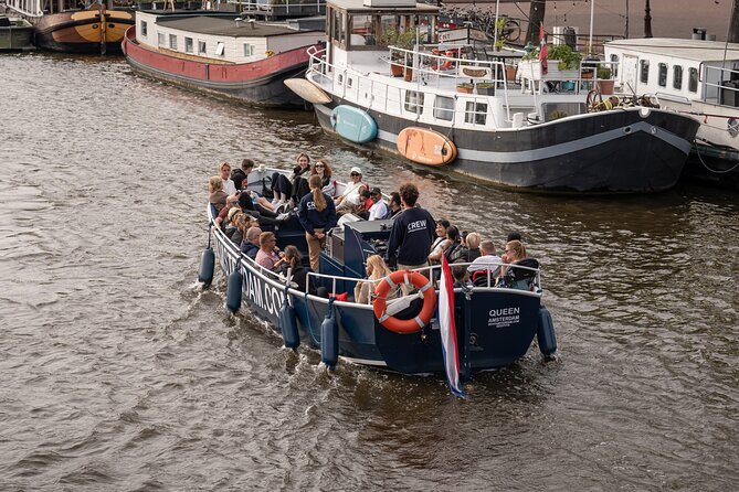 Amsterdam Canal Cruise with Live guide & Two drinks - Central St. - Two drinks and a restroom on board