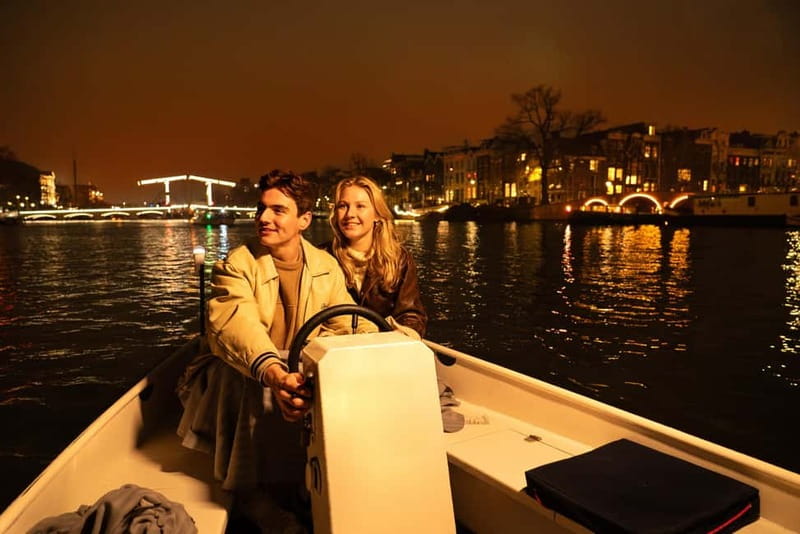 Amsterdam: Captain For a Day 2-Hour Boat Rental - Planning a picnic without making a mess