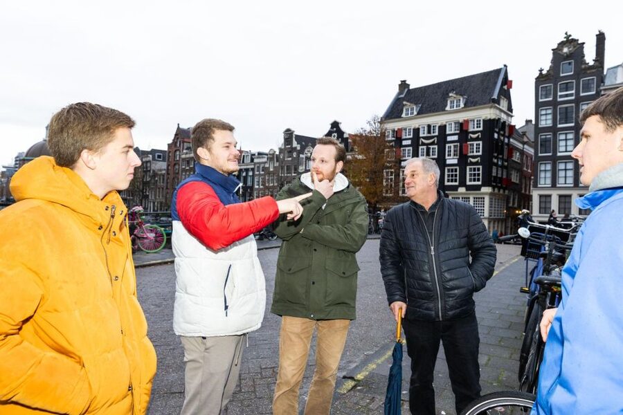 Amsterdam Central Walking Tour - Herring, breweries, and the business of old Amsterdam