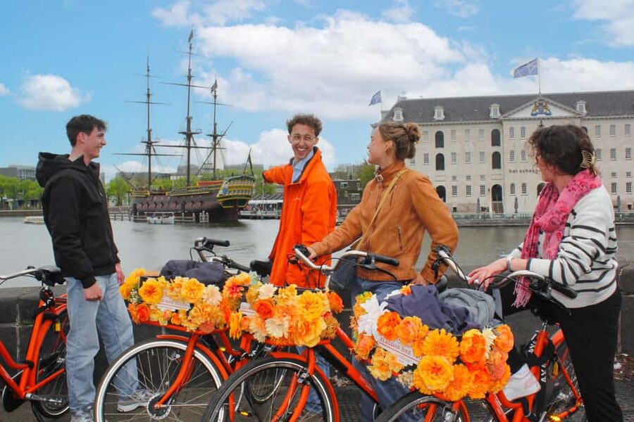 Amsterdam: Cheese, Windmill & Countryside Bike Tour - Key Points