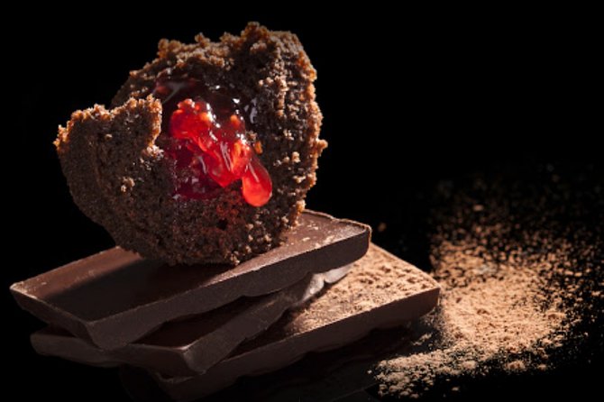 Amsterdam: Chocolate Fondue in the Dark - What comes with the chocolate fondue
