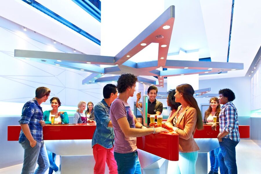 Amsterdam: City Canal Cruise and Heineken Experience - Who will enjoy this Amsterdam combo?