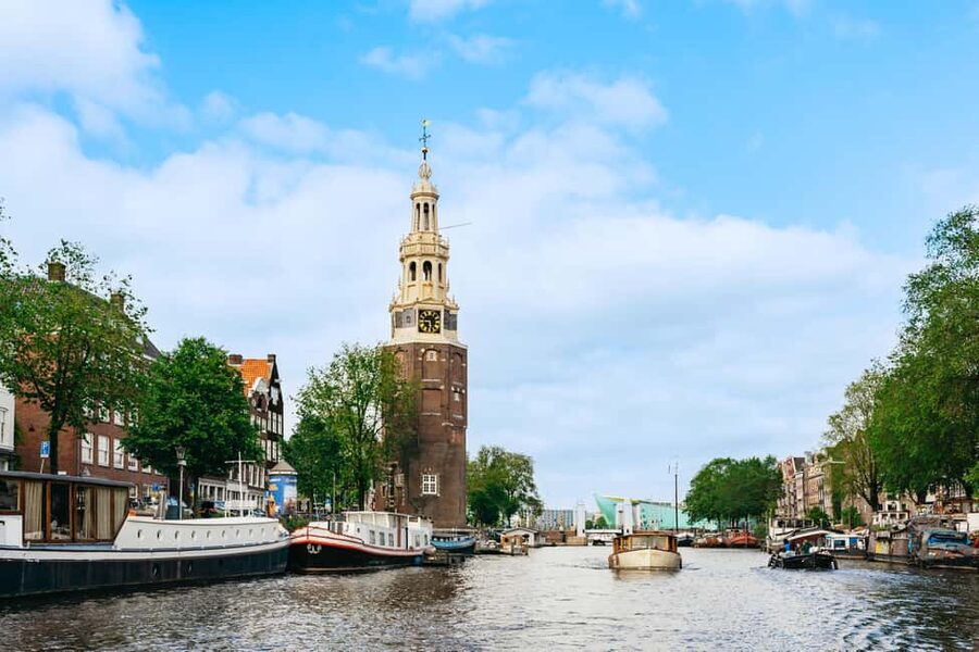 Amsterdam: City Canal Cruise and Rijksmuseum - What the $45 price really buys you