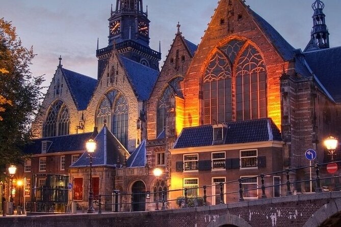 Amsterdam City Center, Red Light District and Coffee Shops Tour - Chinatown and Fo Guang Shan broaden the route