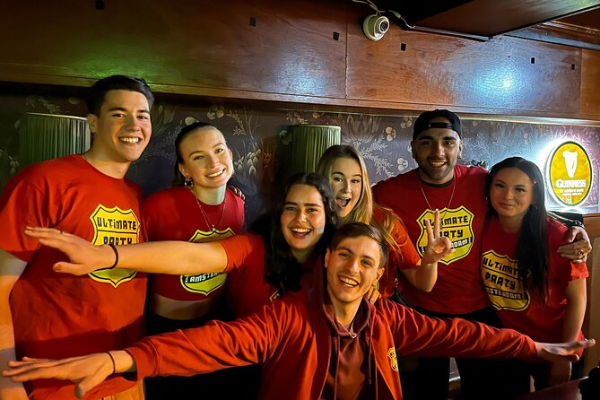 Amsterdam: City Centre Bar Crawl and Nightlife Experience - From Leidseplein to the final club