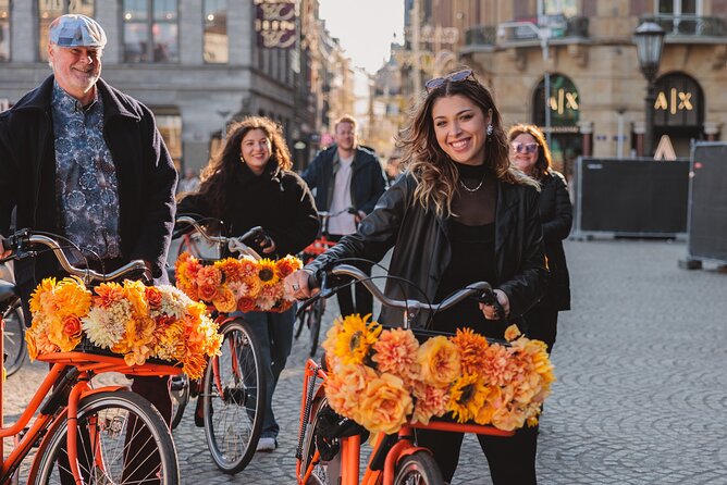 Amsterdam City Top Highlights Guided Bike Tour - A Glimpse of the Old Quarter and Red Light District
