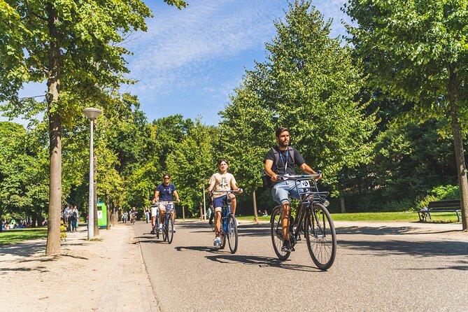 Amsterdam Countryside Bike Tour - What the small group adds