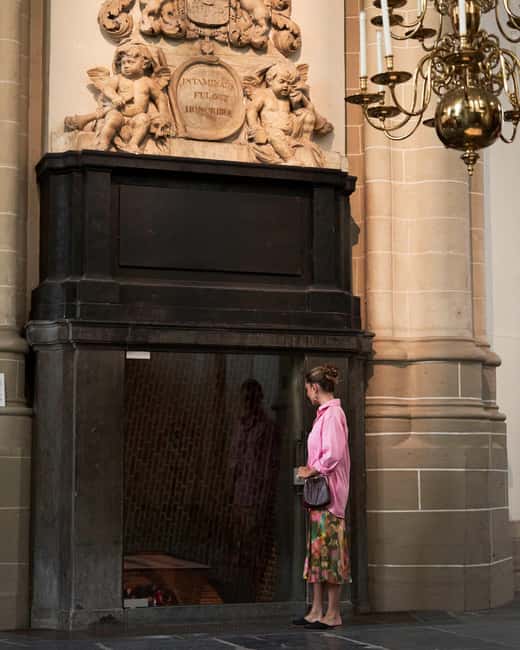 Amsterdam: De Nieuwe Kerk Entry Ticket - Commemoration, Celebration, and Royal Ceremony