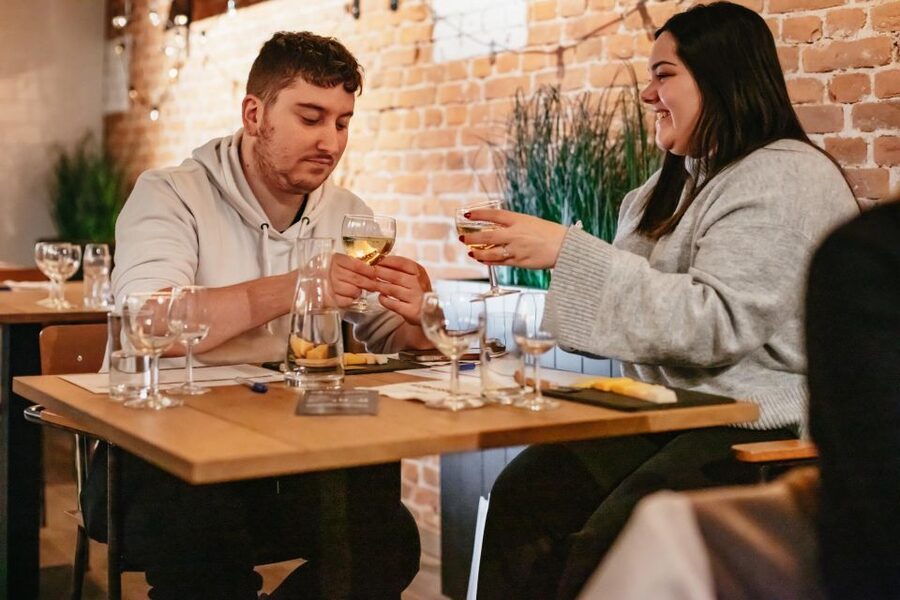 Amsterdam: Dutch Cheese Tasting Experience with Wine - Who should book this tasting?