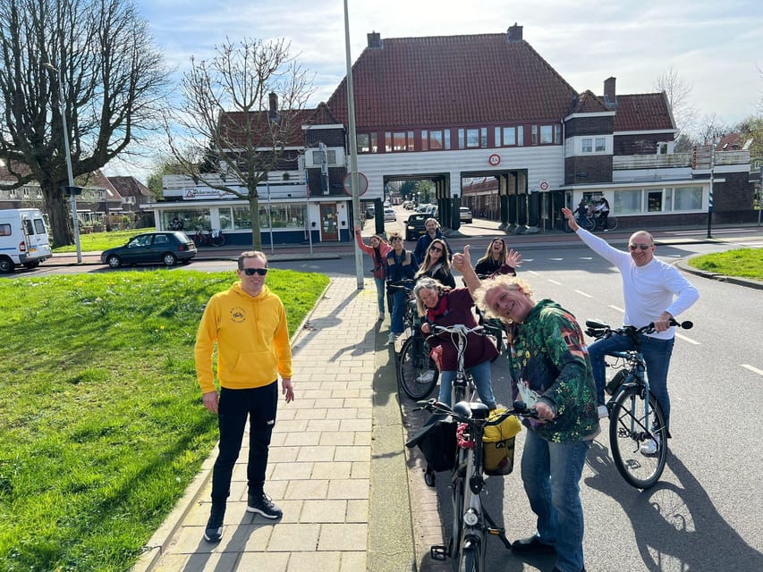 Amsterdam: Dutch Countryside E-Bike with Cheese & Clogs - Is $81 a fair price?