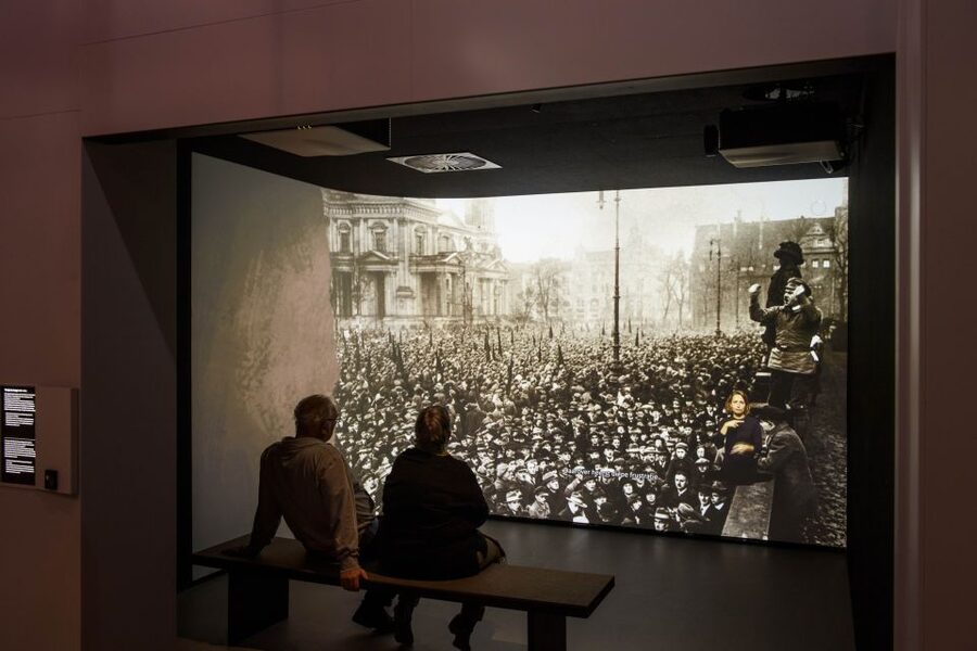 Amsterdam: Dutch WWII Resistance Museum Entry Ticket - Following the people behind the artifacts